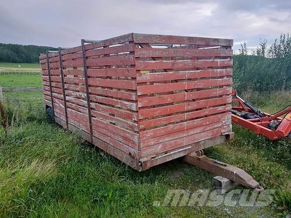   Reboques agricolas de uso geral