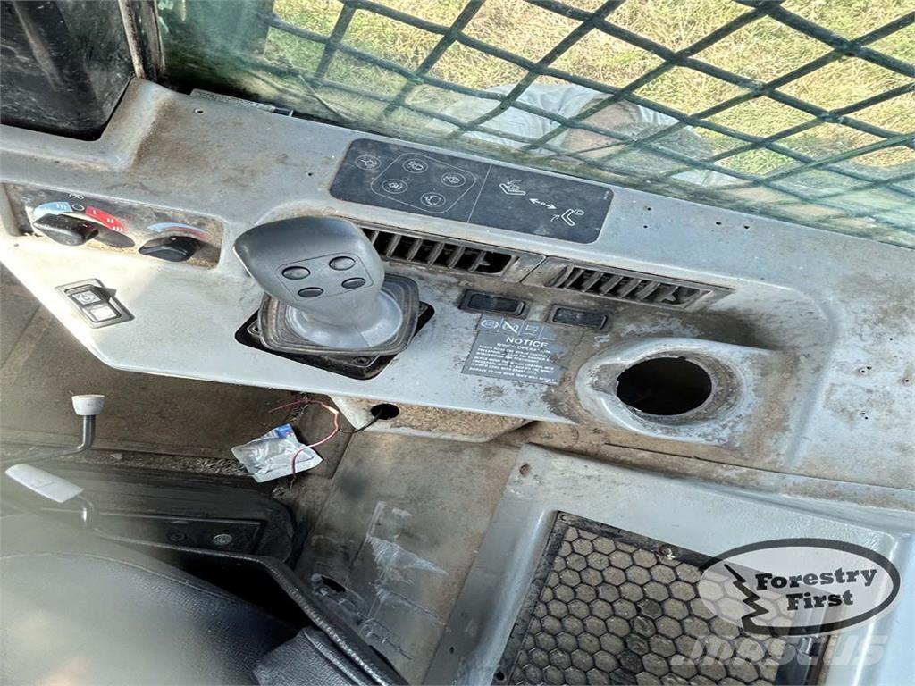 CAT 525B Rechegadores