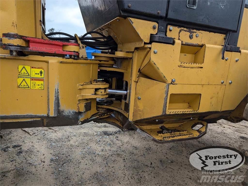 CAT 525C Rechegadores