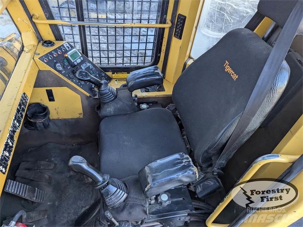 Tigercat 720E Cegadeiras