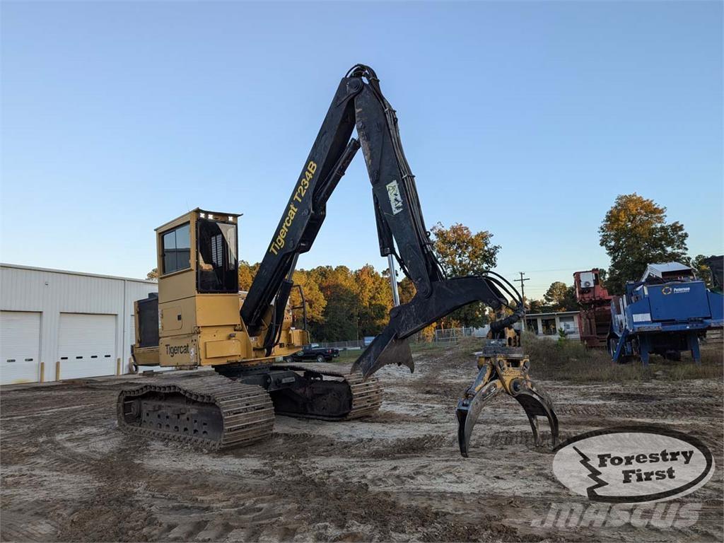 Tigercat T234B Carregadores