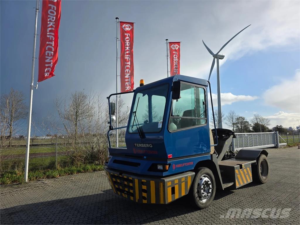 Terberg YT222 Tractores terminais