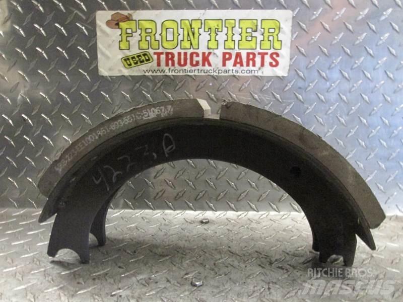  Brake Shoe Travőes