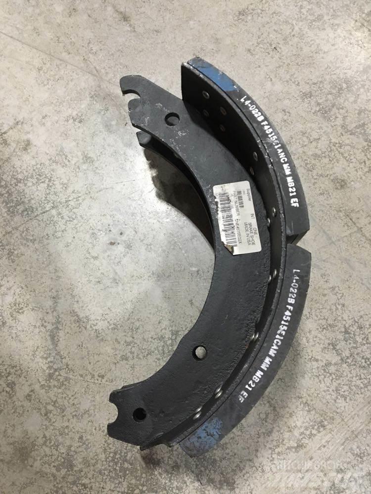  Brake Shoe Travőes