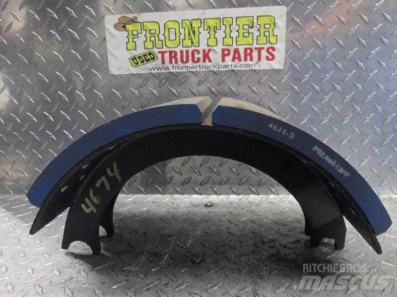  Brake Shoe Travőes