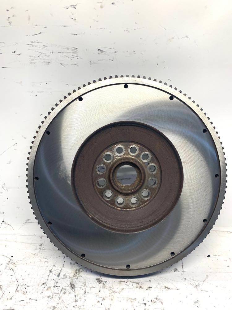 CAT C15 Pneus, Rodas e Jantes
