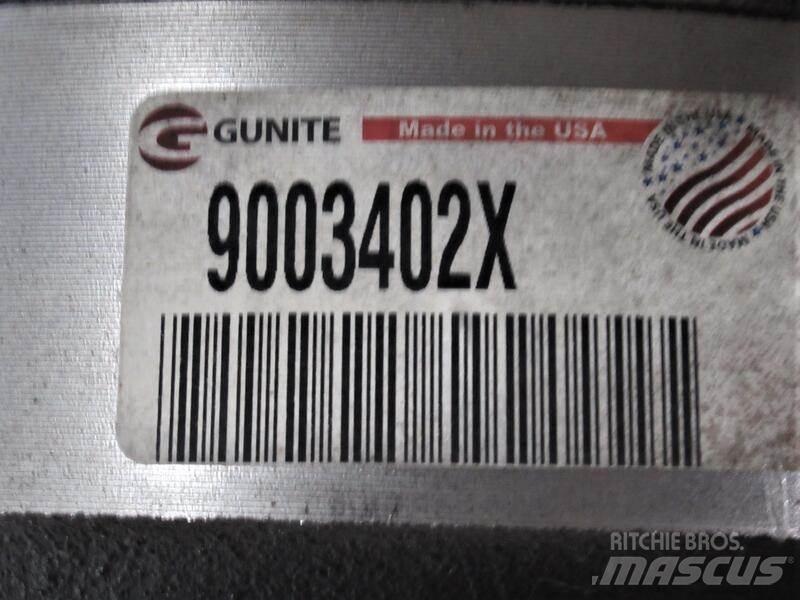  Gunite Travőes