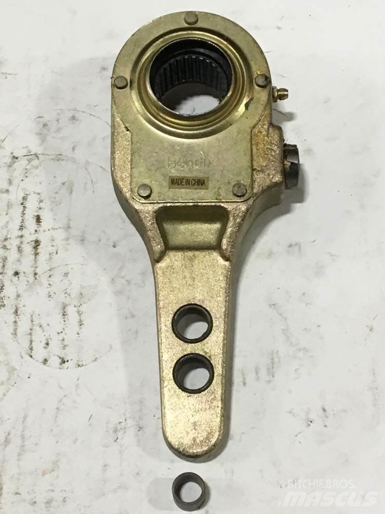 Meritor  Travőes