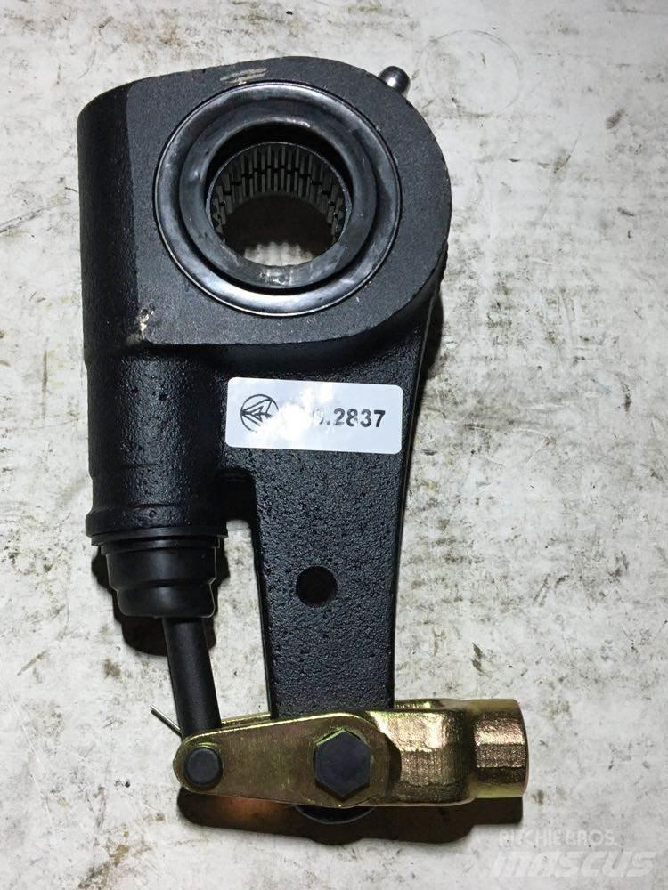 Meritor  Travőes