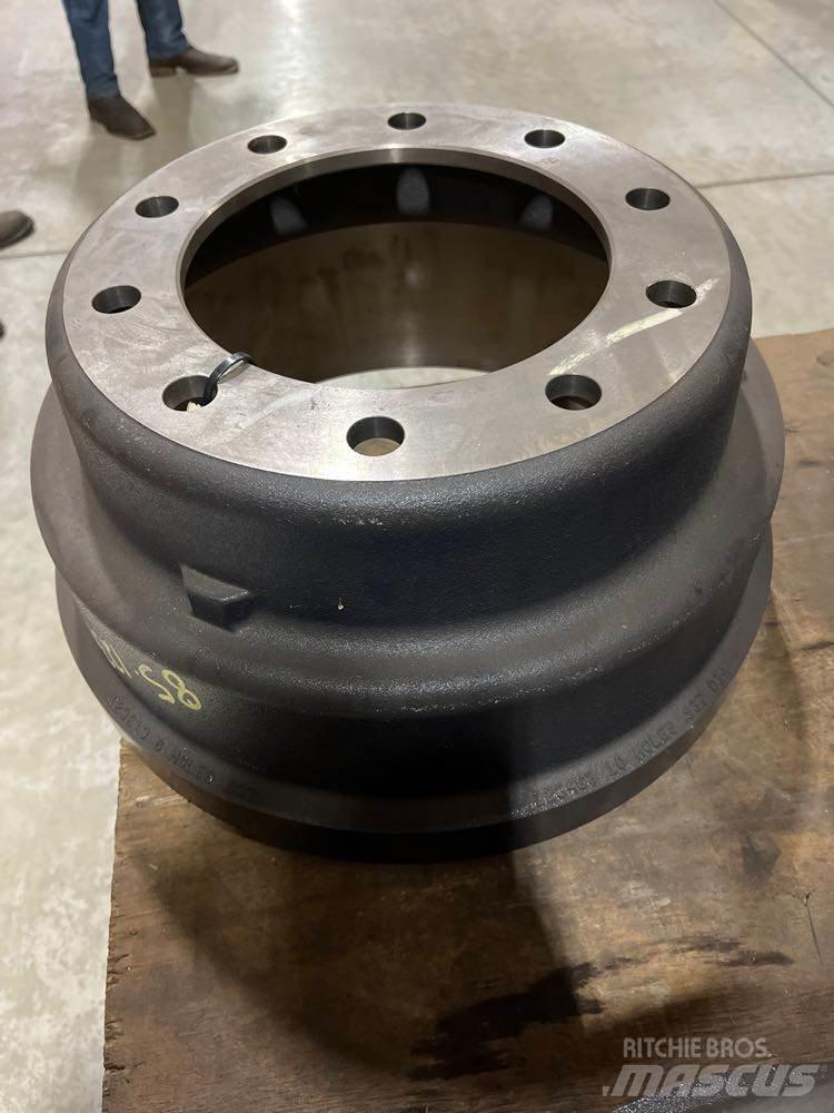 Meritor  Travőes