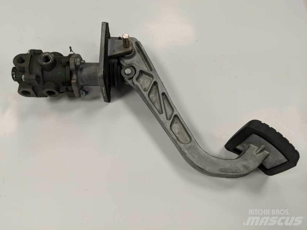 Meritor  Travőes