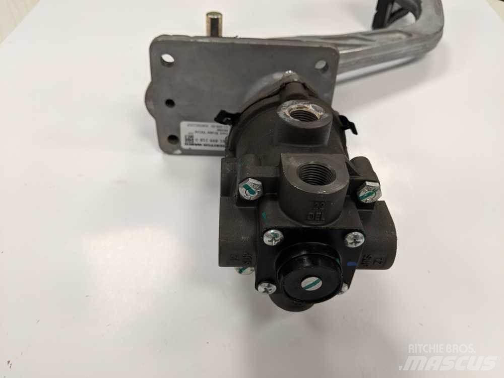 Meritor  Travőes