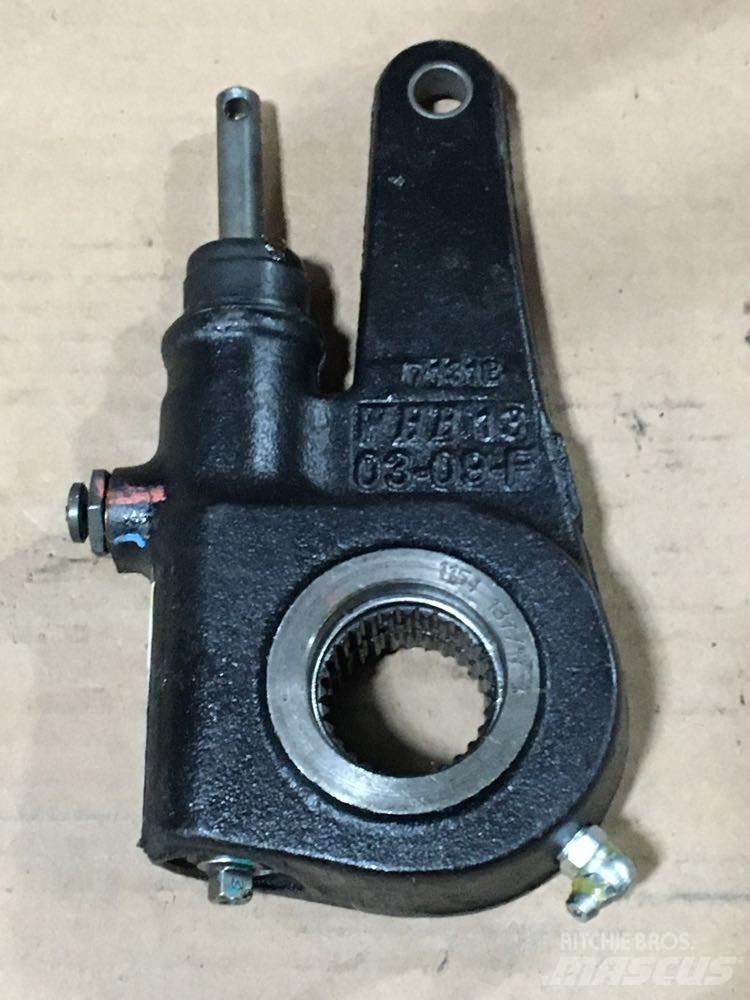Meritor  Travőes