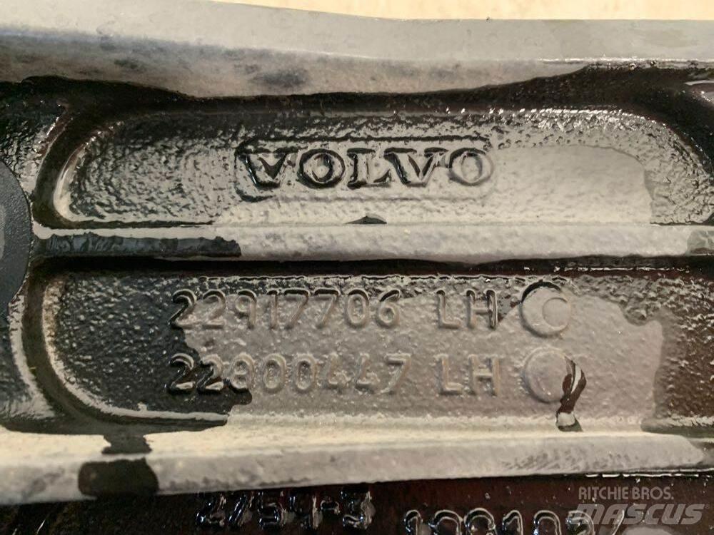 Volvo VNL Cabines e interior