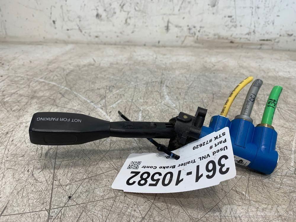 Volvo VNL Transportes - Outros
