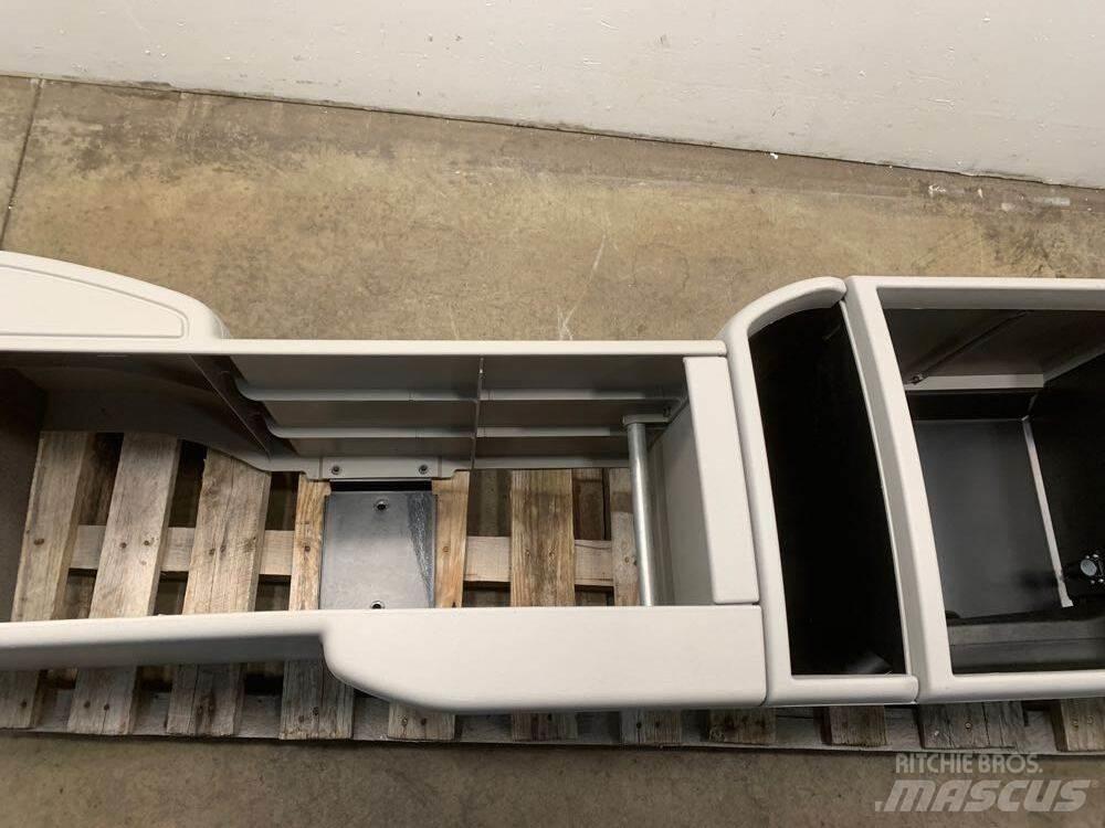 Volvo VNL Cabines e interior