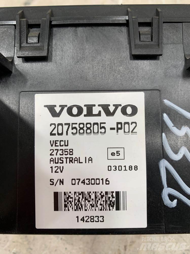 Volvo VNL Cabines e interior