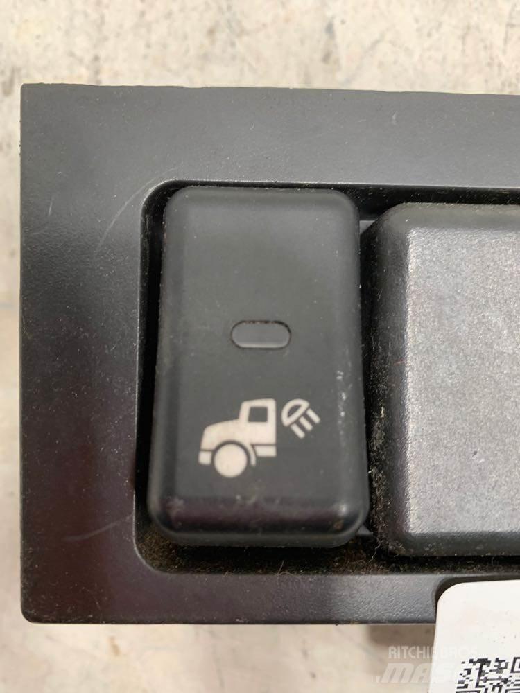 Volvo VNL Electrónica