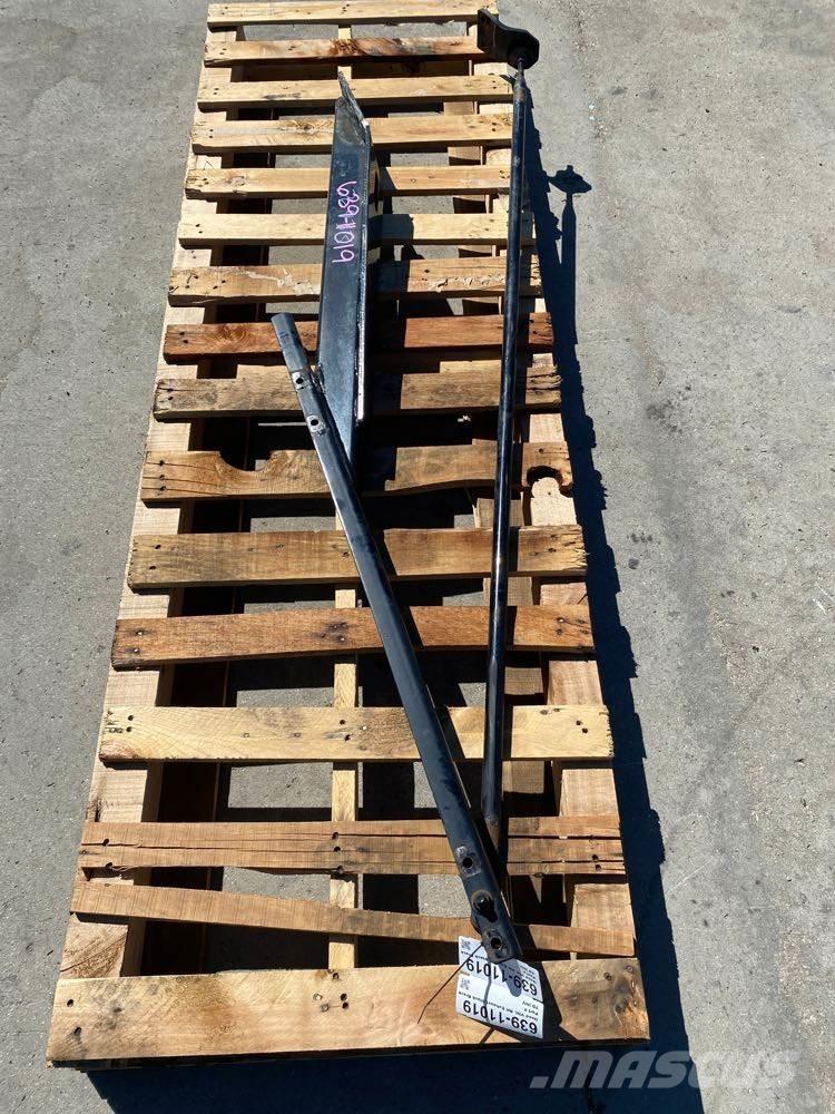 Volvo VNL Transportes - Outros
