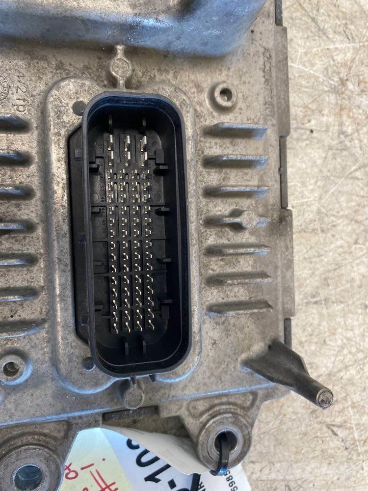 Volvo VNR Transportes - Outros
