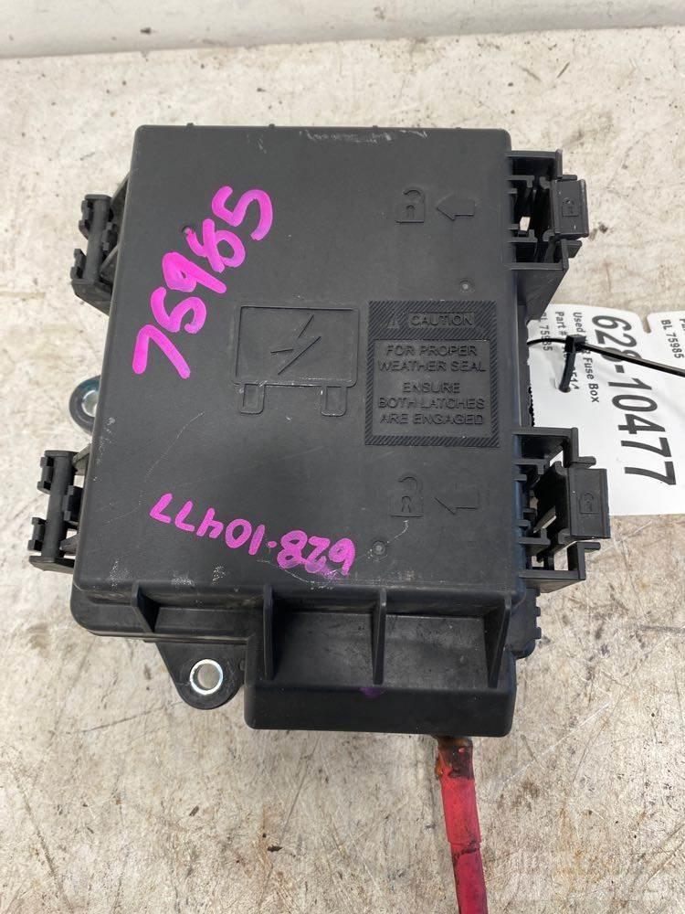 Volvo VNR Electrónica
