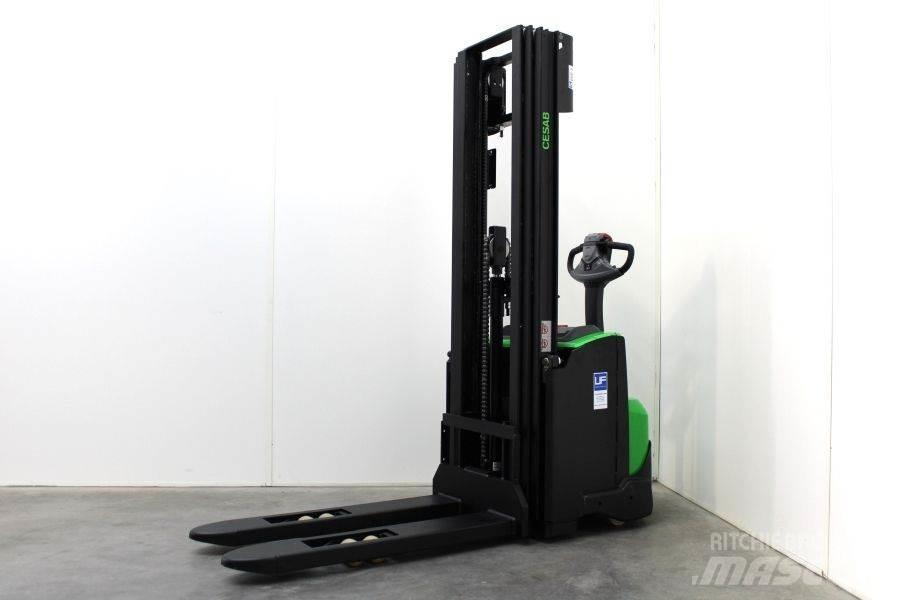 Cesab S 212 / 450 Empilhador para operador externo