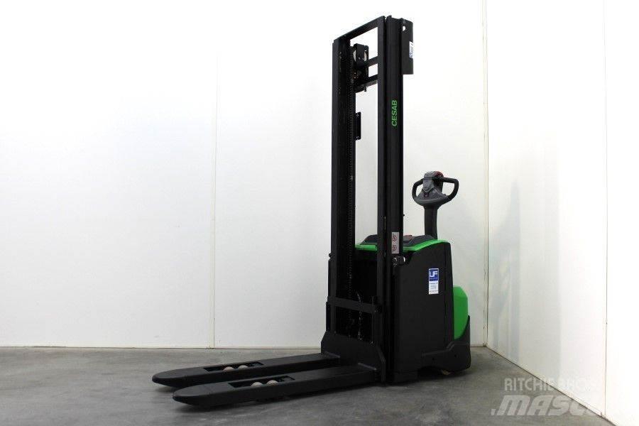 Cesab S 214 / 325 Empilhador para operador externo