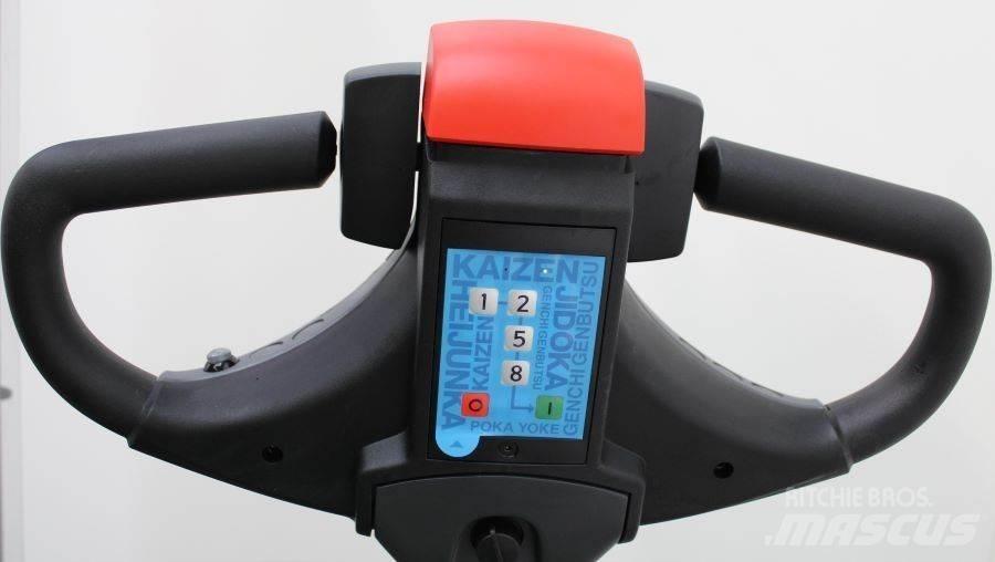 Cesab S 214 / 325 Empilhador para operador externo