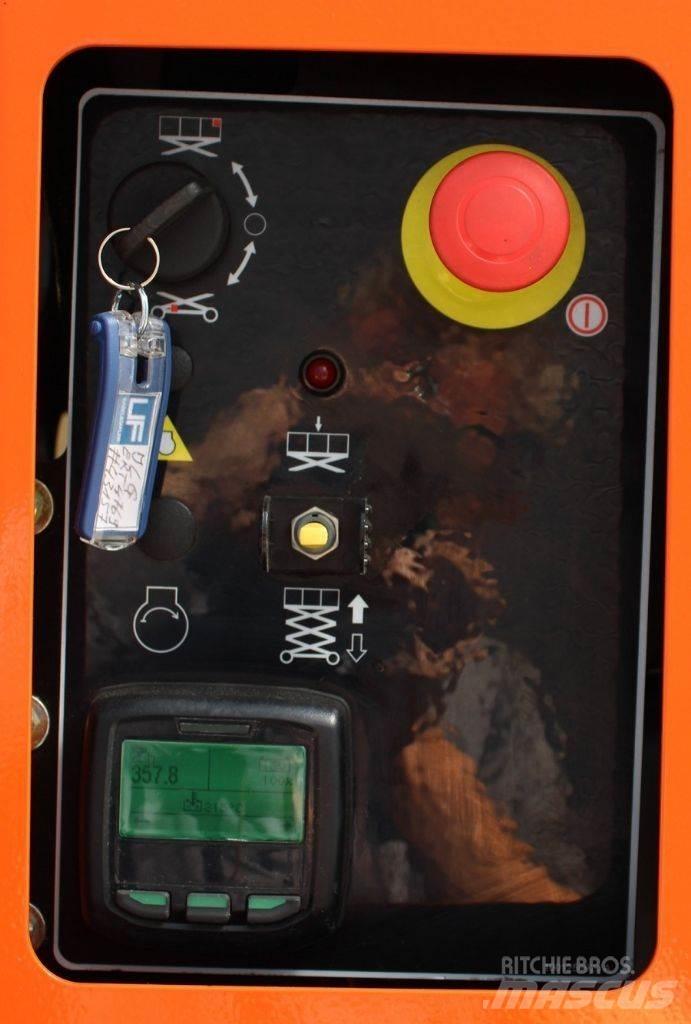 JLG ERT-4769 Elevadores de tesoura