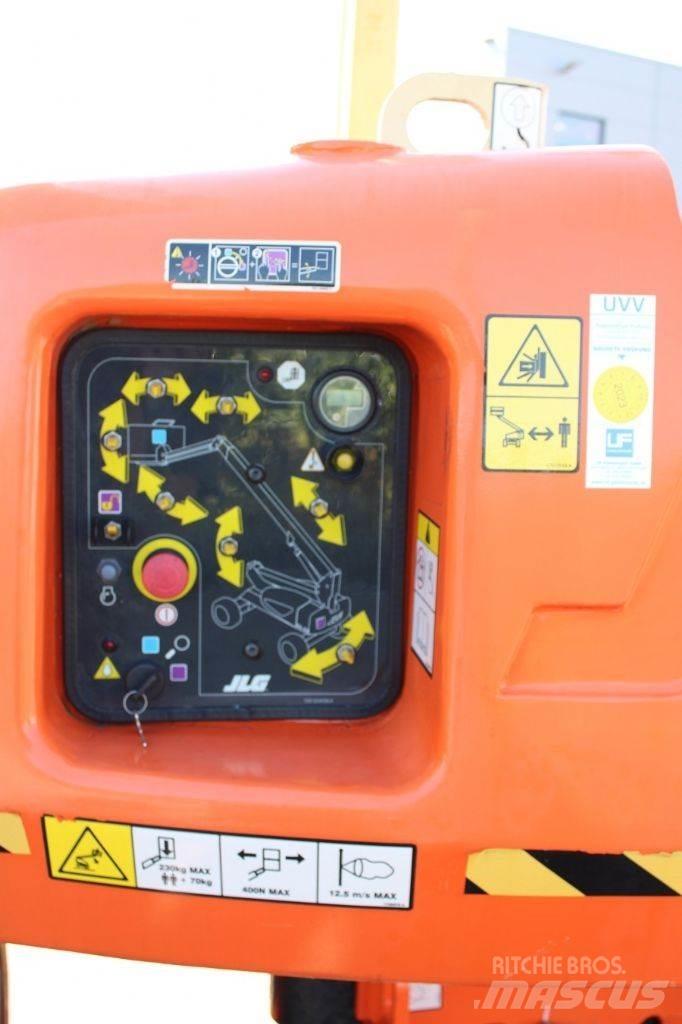JLG M 600 JP Elevadores braços articulados