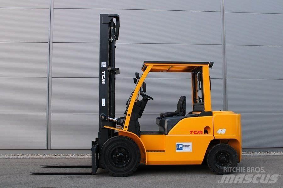 TCM D-1-F-A-40-Q Empilhadores Diesel