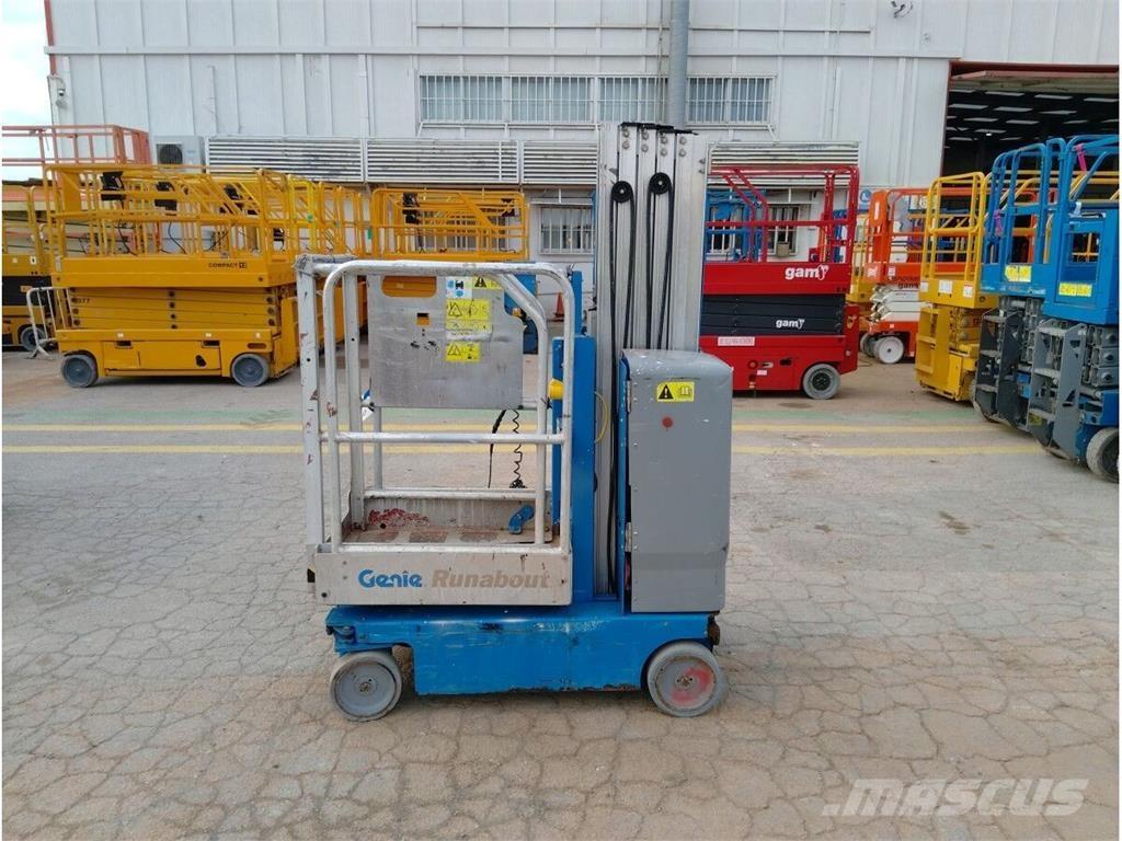 Genie GR-20 Plataformas elevatórias de mastro vertical
