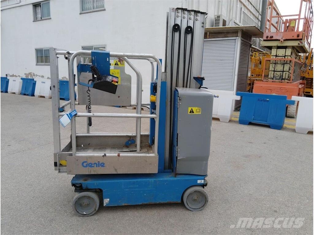 Genie GR-20 Plataformas elevatórias de mastro vertical
