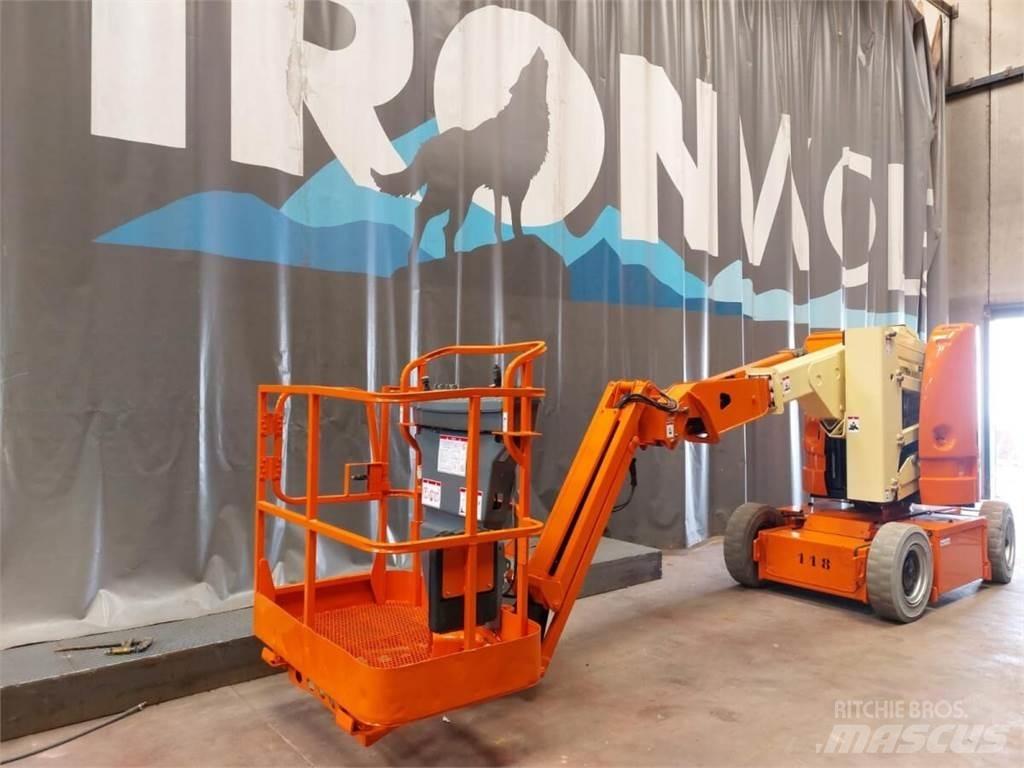 JLG E300AJP Elevadores braços articulados