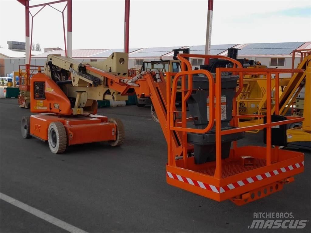 JLG LO2.5 Elevadores braços articulados