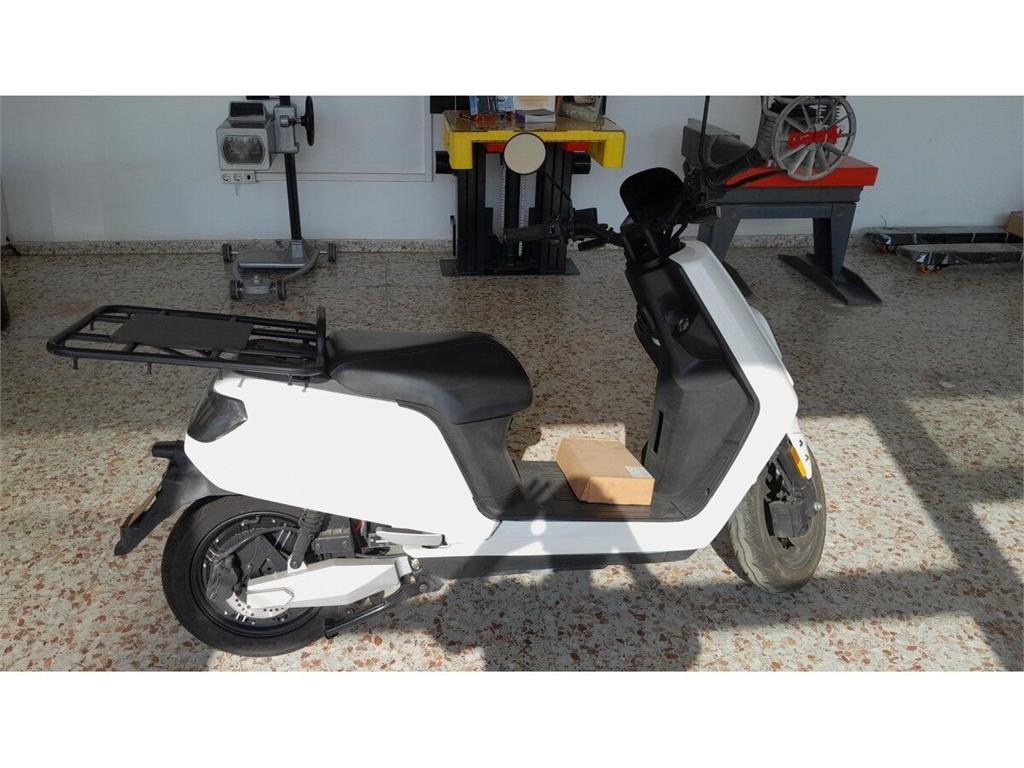  Urban D2 Veículos todo-terreno