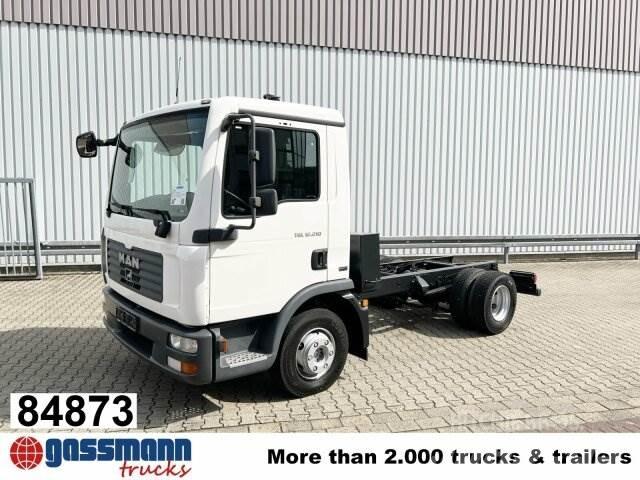 MAN TGL 12.210 4X2 BL Camiões de chassis e cabine