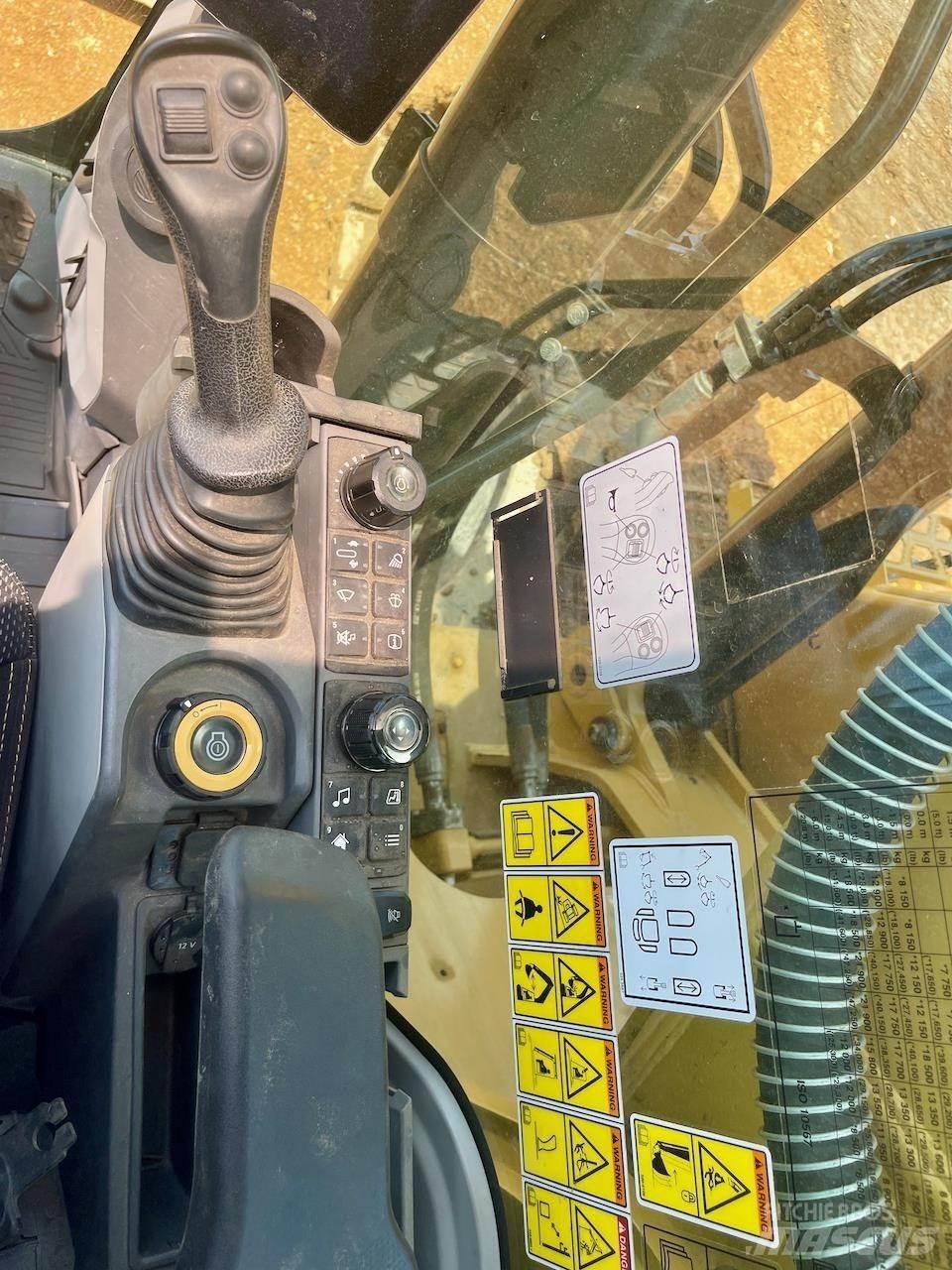 CAT 336 Escavadoras de rastos