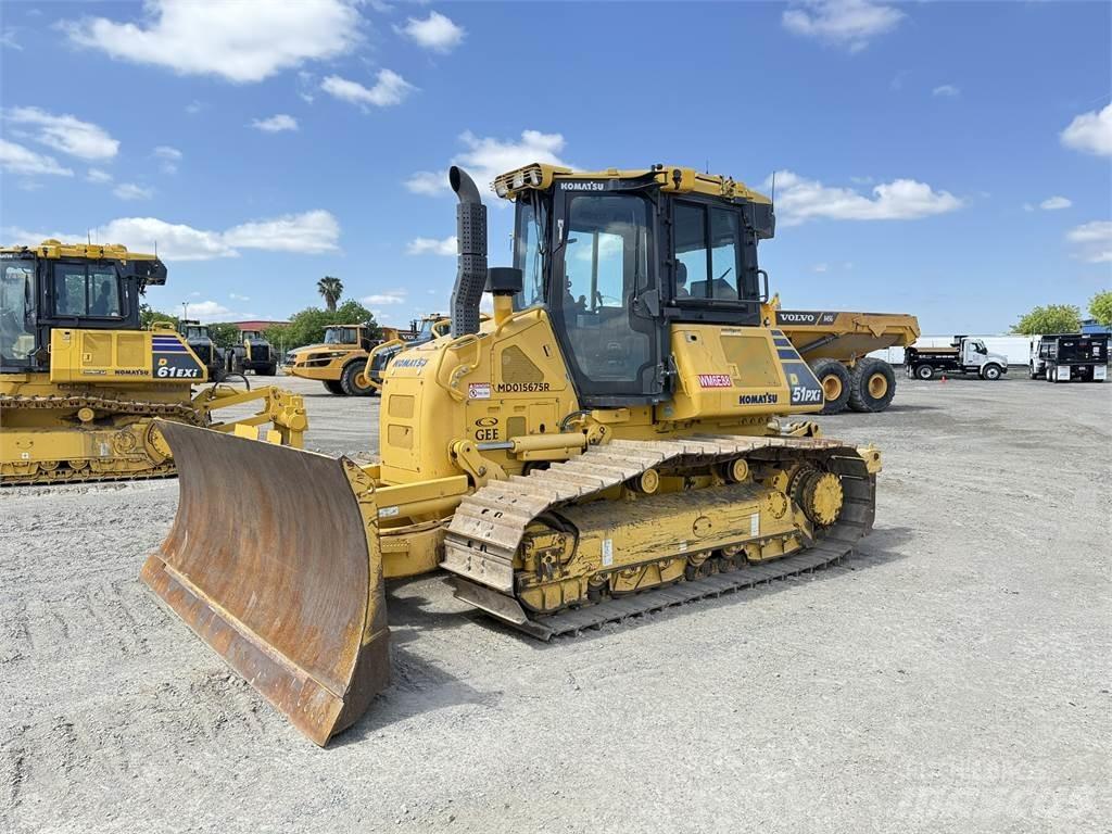 Komatsu D51PXi-24 Dozers - Tratores rastos