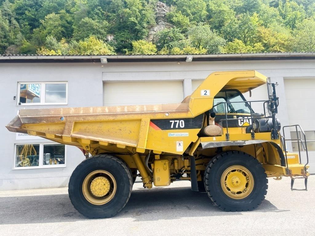 CAT 770 Camiões articulados