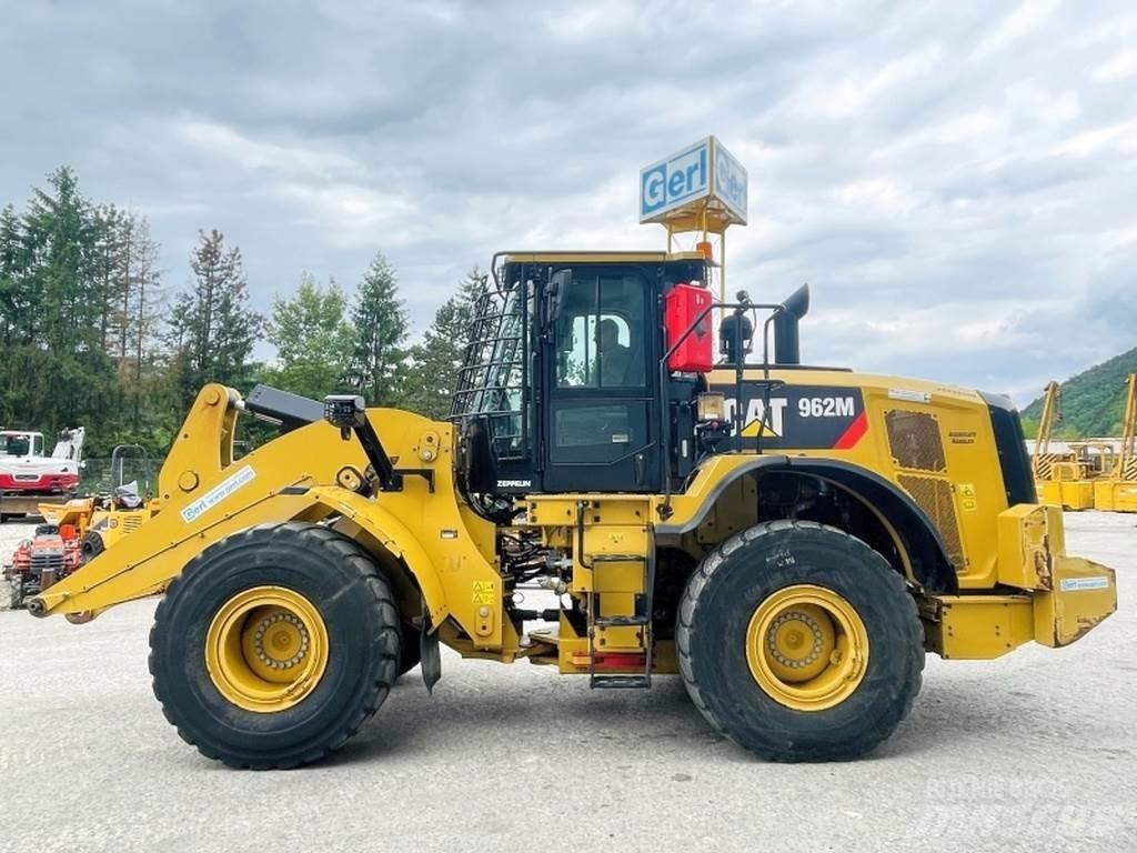 CAT 962M Pás carregadoras de rodas