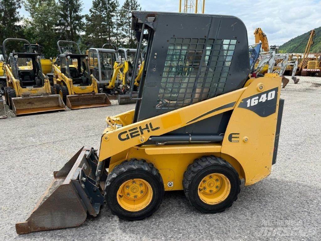 Gehl SL1640E Carregadoras de direcção deslizante