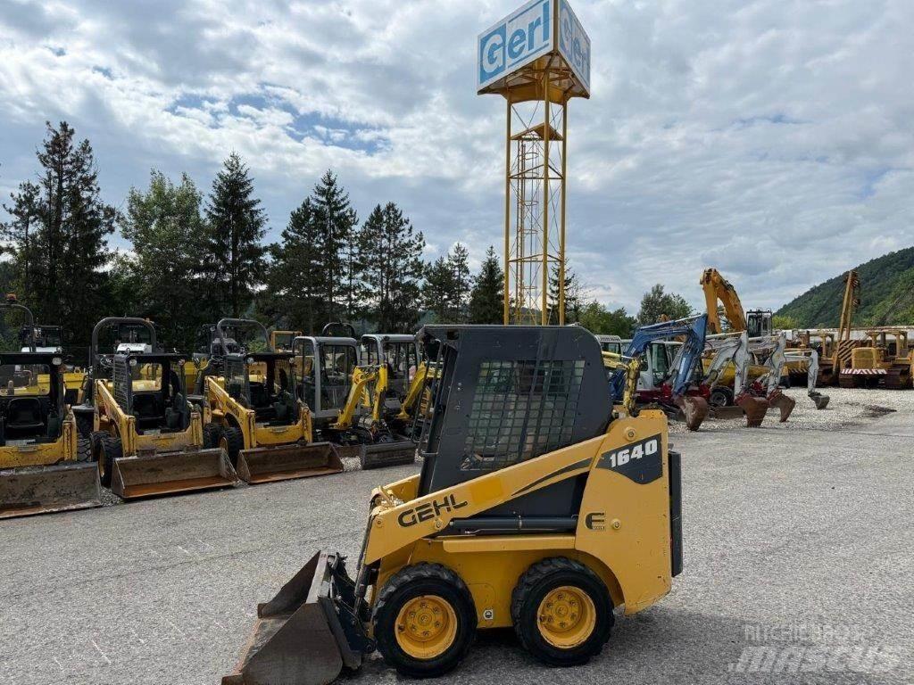 Gehl SL1640E Carregadoras de direcção deslizante