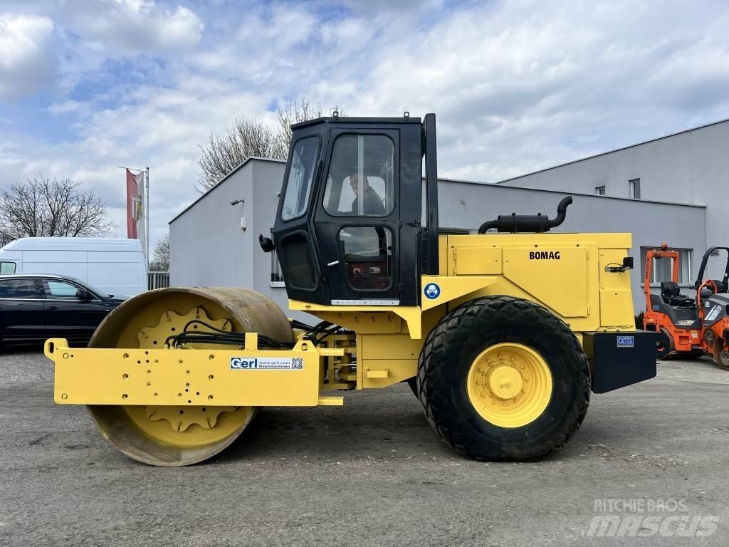 JCB Vibromax W 1402 D Cilindros Compactadores monocilíndricos