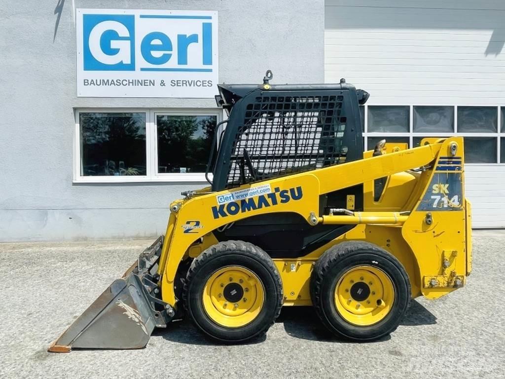 Komatsu SK714 Carregadoras de direcção deslizante