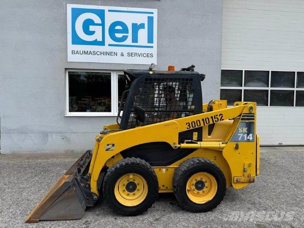 Komatsu SK714-5 Carregadoras de direcção deslizante