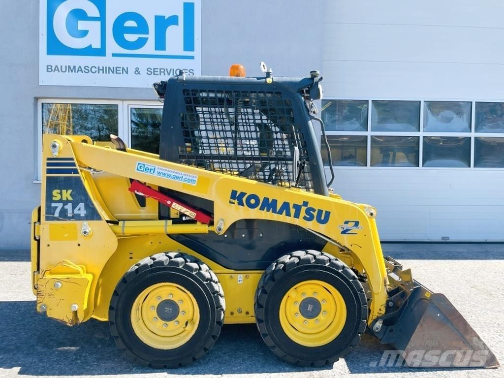 Komatsu SK714-5 Carregadoras de direcção deslizante