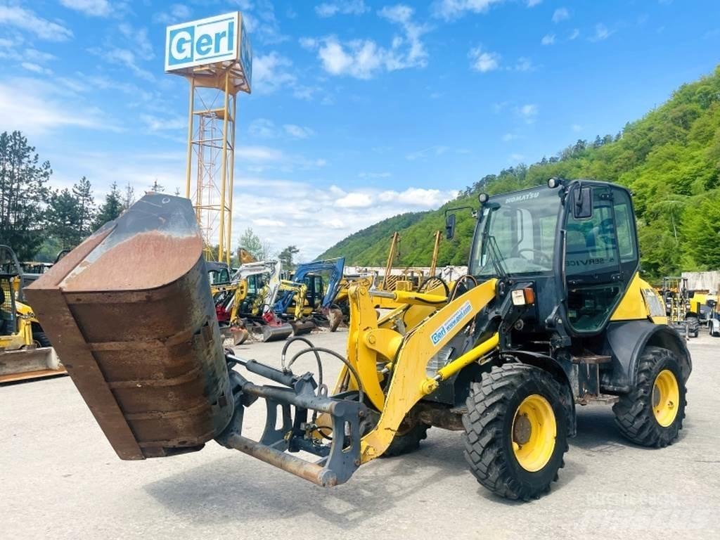 Komatsu WA80-6 Pás carregadoras de rodas