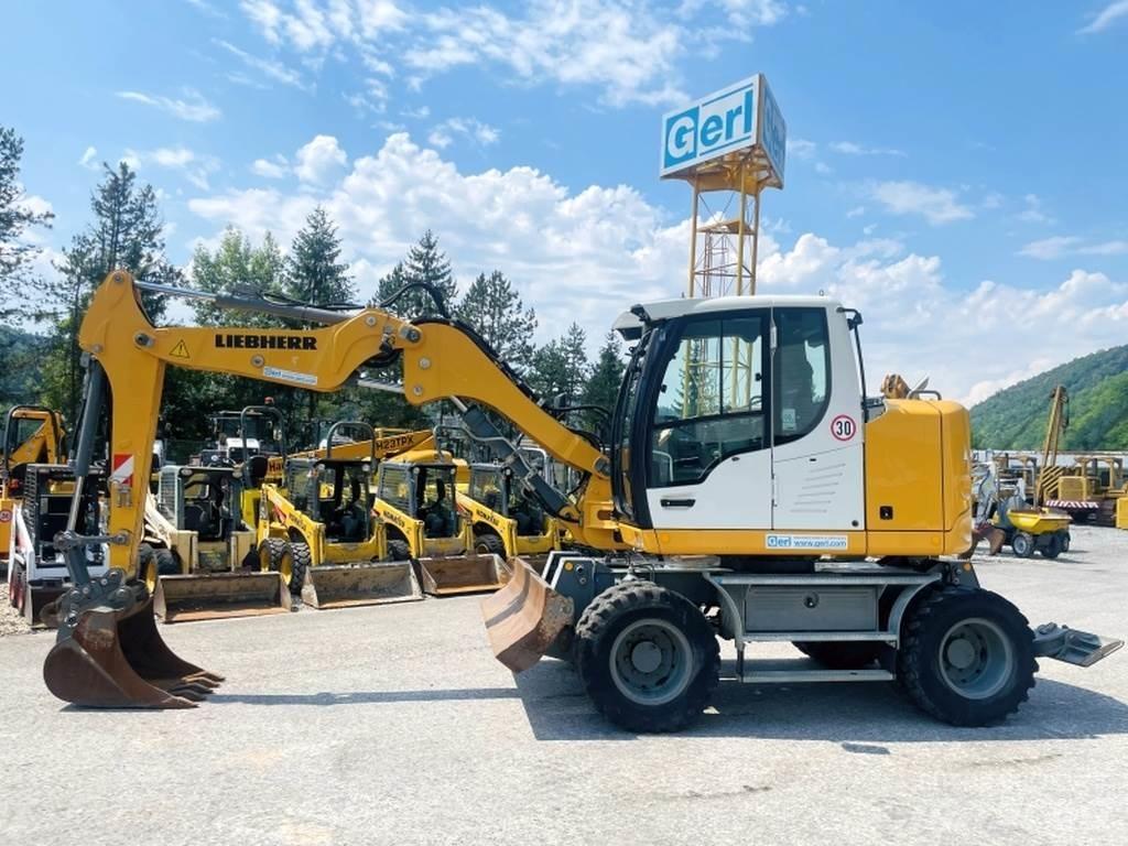Liebherr A910 Compact Escavadoras de rodas