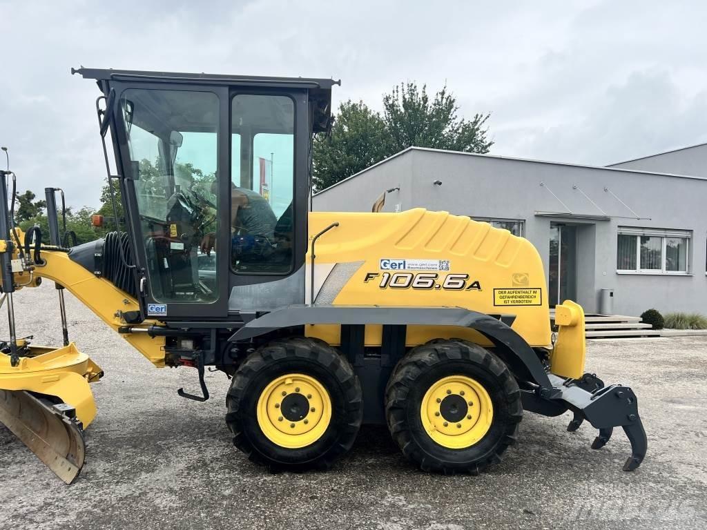 New Holland F 106.6 A Motoniveladoras